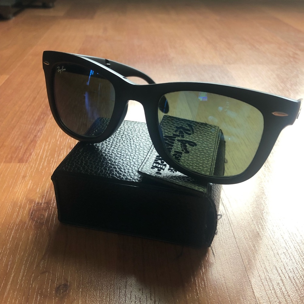Ray-ban Folding Wayfarer - blue mirror lens UNISEX